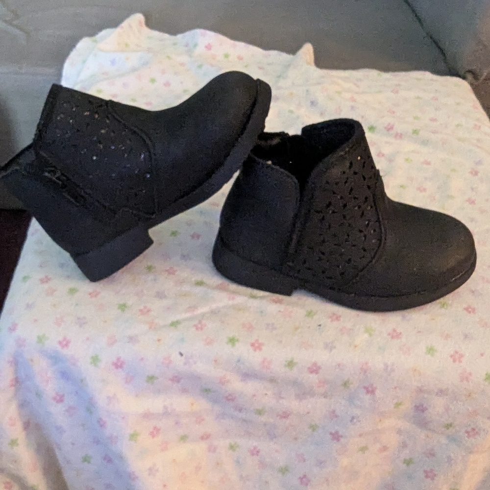 OshKosh B'gosh Black Kids Boots